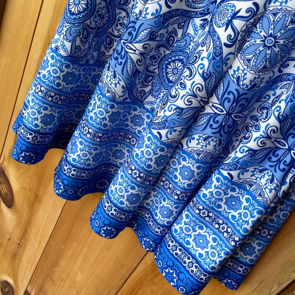 ZARR COLLECTION DRESS 🤍💙 - Picture 5 of 6